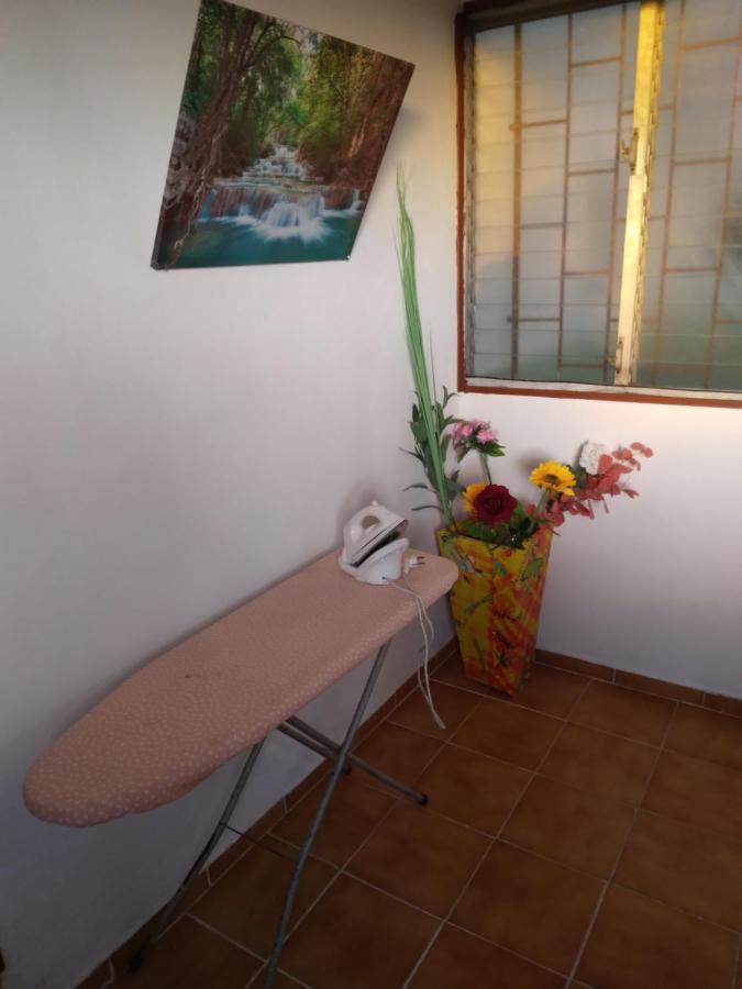 Au Jardin Fleuri Apartment Sainte-Anne Bagian luar foto